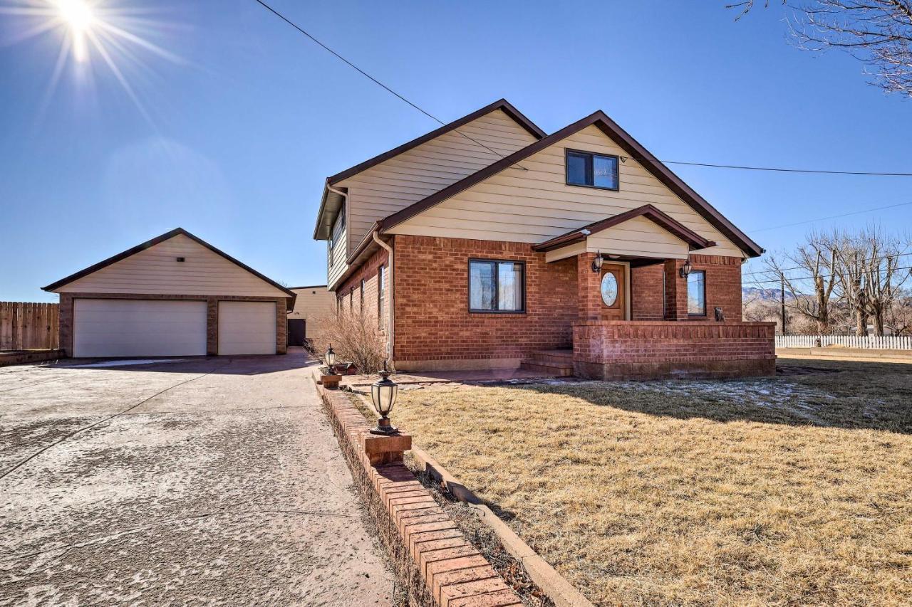 Welcoming Canon City Abode - Walk To River! Exterior photo
