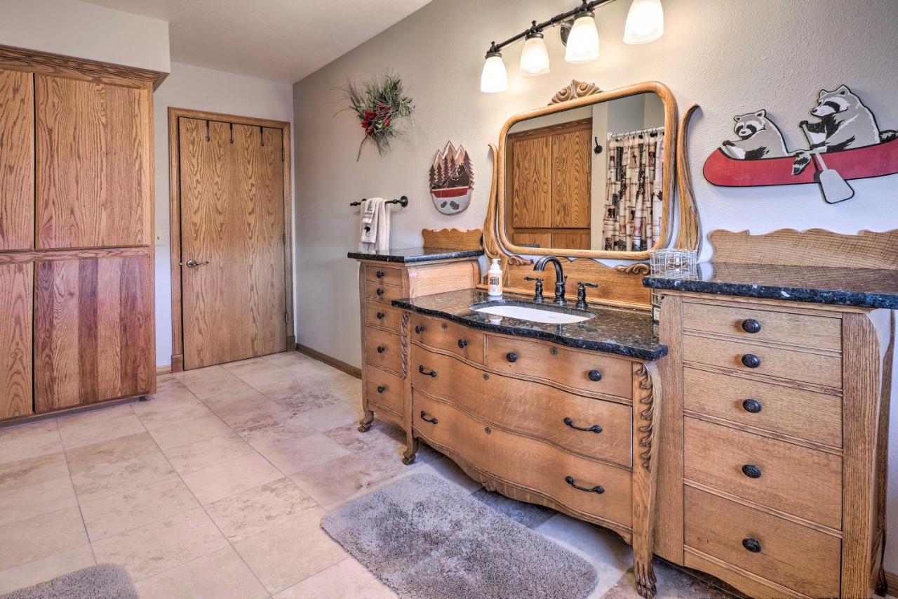 Welcoming Canon City Abode - Walk To River! Exterior photo