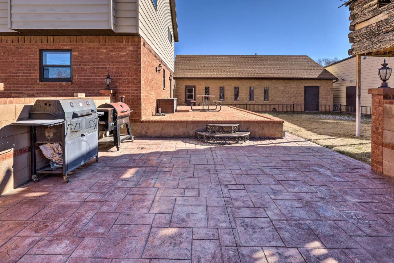 Welcoming Canon City Abode - Walk To River! Exterior photo